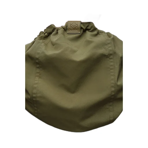 Hooded jacket in technical shell