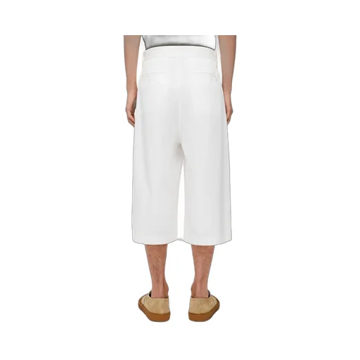 Pleated shorts in cotton