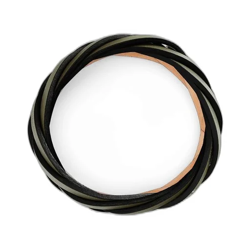 Braided bangle in classic calfskin