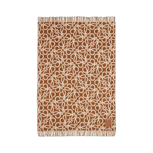 Anagram blanket in alpaca and wool