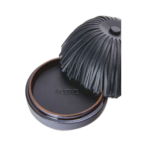 Small tassel box in ceramic and calfskin
