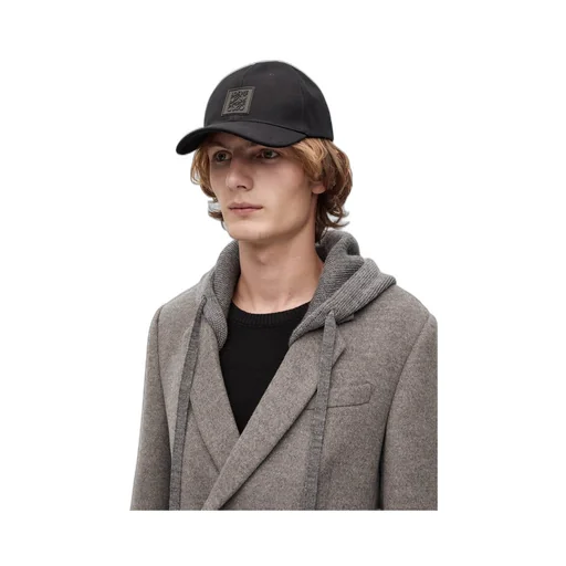 Patch cap in canvas