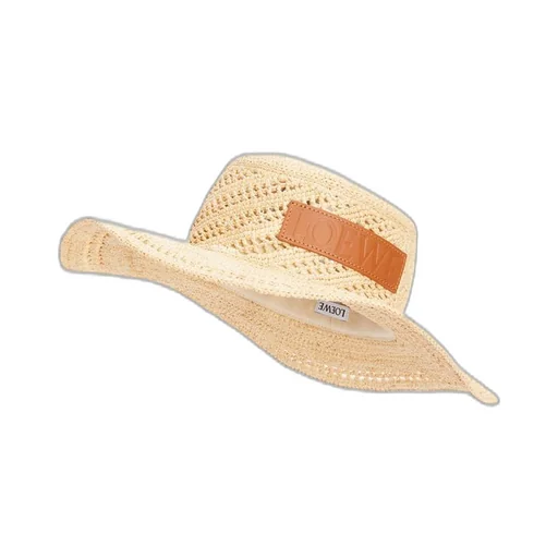 Fisherman hat in raffia