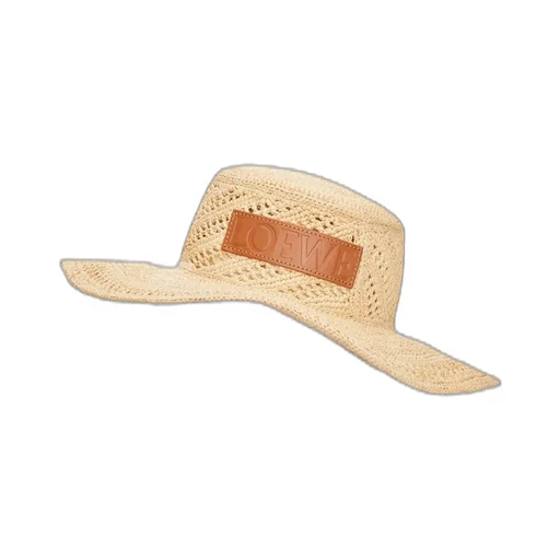 Fisherman hat in raffia