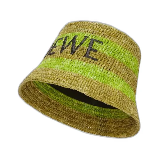 Bucket hat in raffia