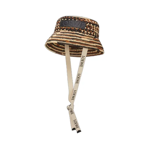 Bucket hat in raffia