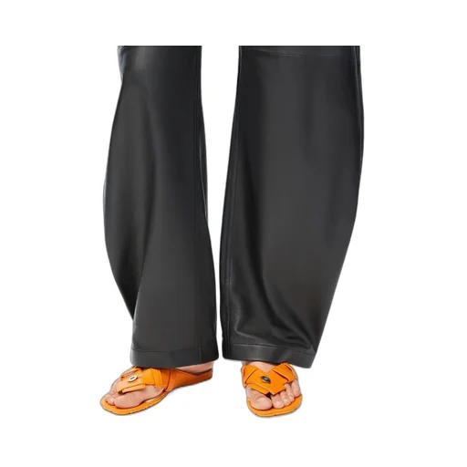Toy Panta toe post sandal in lambskin