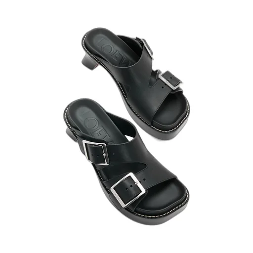 Ease heel slide in vegetal calf