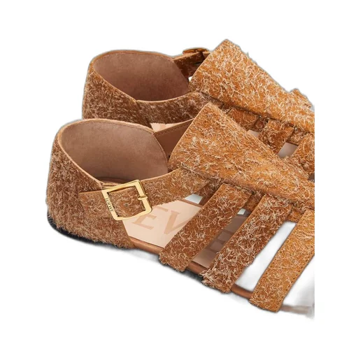 Campo sandal in brushed suede