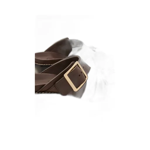 Ease heel slide in vegetal calf
