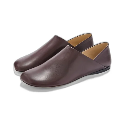 Toy slipper in goatskin