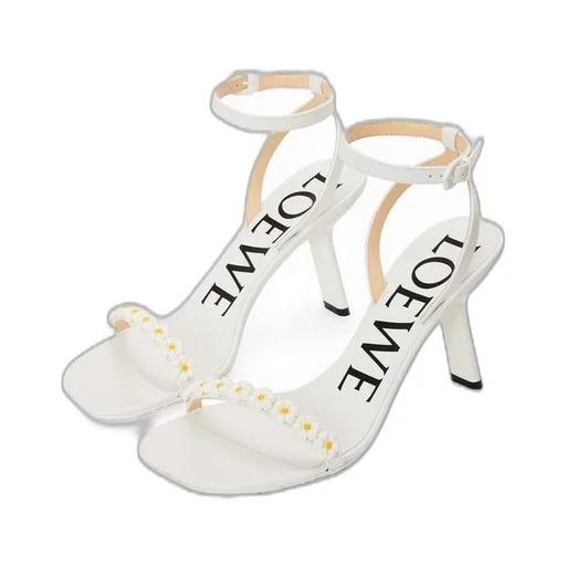 Petal Daisy sandal in lambskin