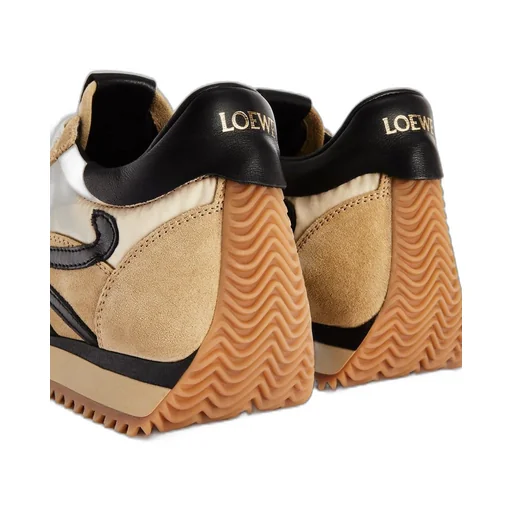 Flow Runner in nylon and suede
