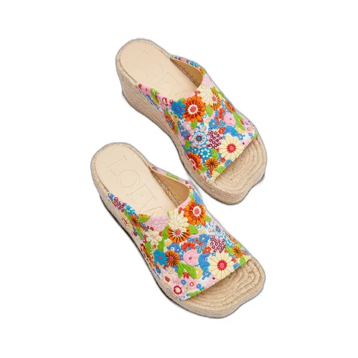 Petal espadrille slide in embroidered canvas