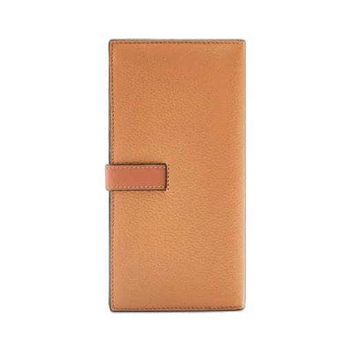 Large vertical wallet in grained calfskin