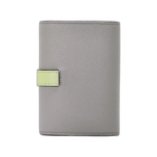 Small vertical wallet in soft grained calfskin