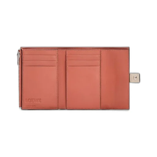 Small vertical wallet in soft grained calfskin