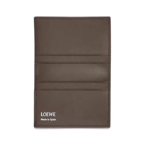 Slim bifold cardholder in shiny nappa calfskin