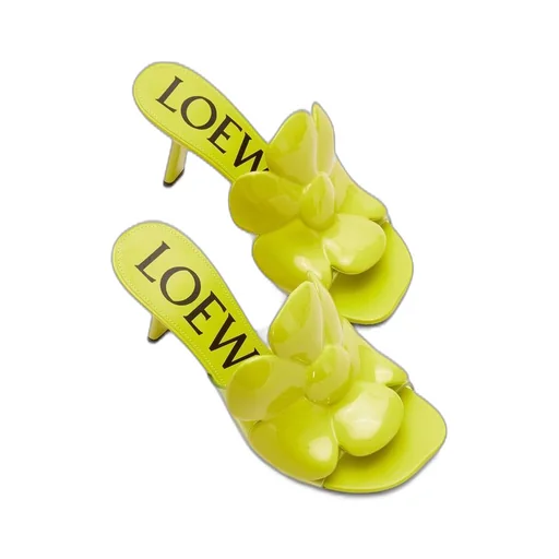 Petal Flower sandal in PVC