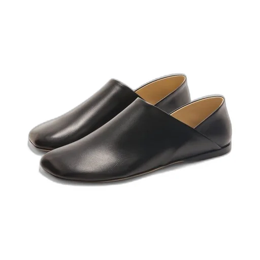 Toy slipper in goatskin