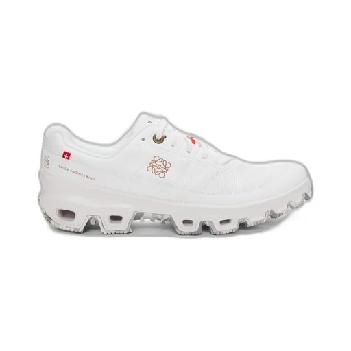 Cloudventure sneaker