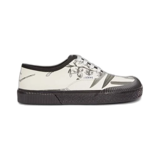 Terra Vulca lace-up sneaker in printed canvas