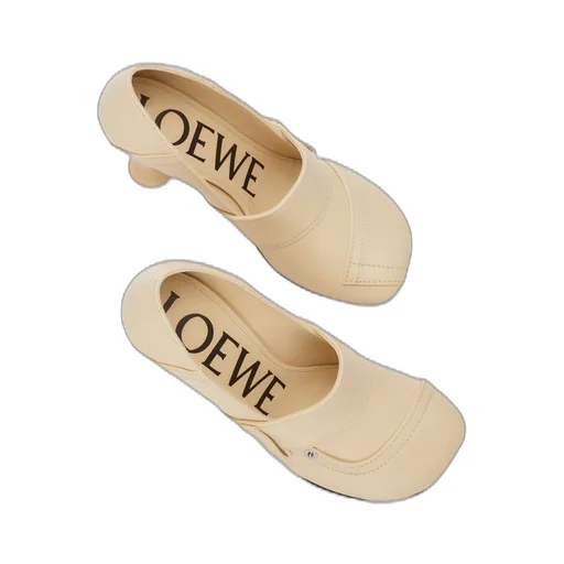 Toy Petal-Shaped Toe Pumps