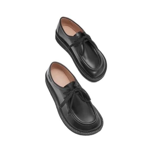 Faro lace up in pull-up calfskin