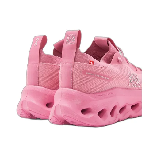 Cloudtilt sneaker