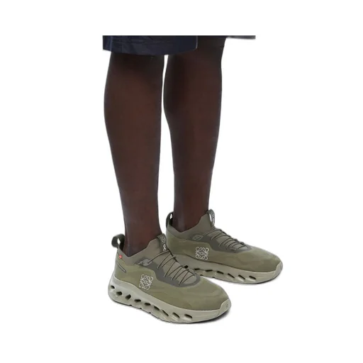 Cloudtilt sneaker