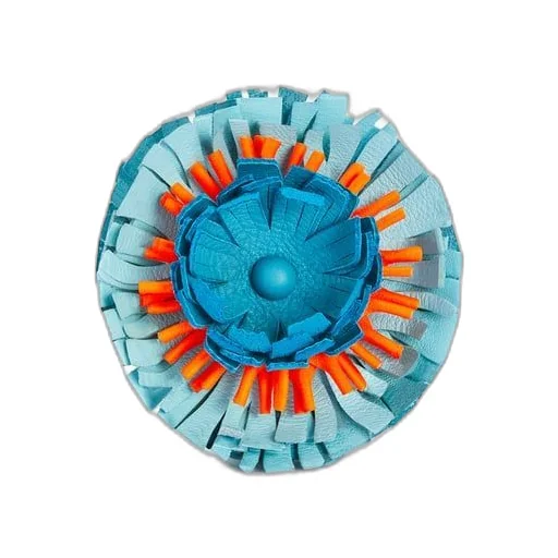 Stud flower in classic calfskin