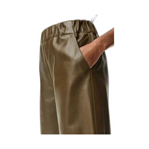 Cropped trousers in nappa lambskin