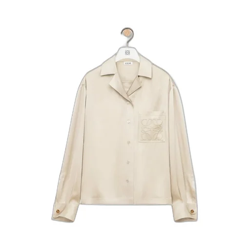 Pyjama blouse in silk