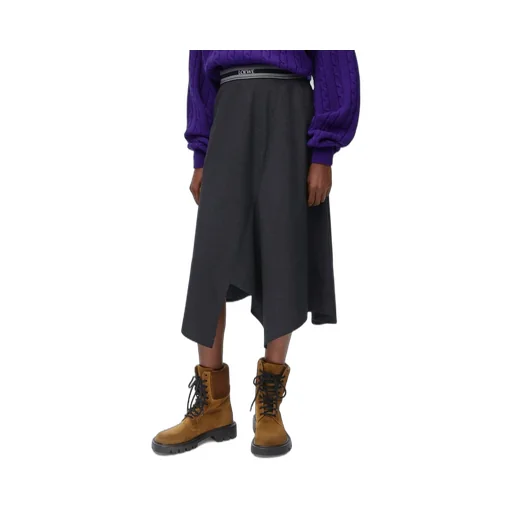 Asymmetric skirt in wool