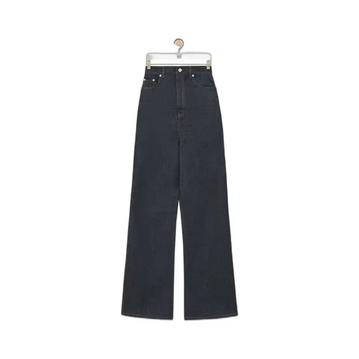 High waisted jeans in denim