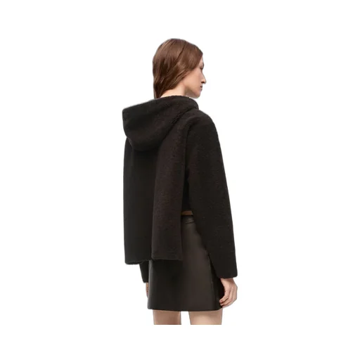 Hooded jacket in shearling