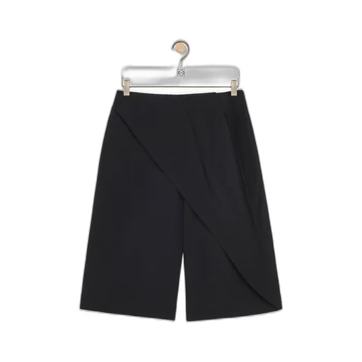 Pleated shorts in cotton