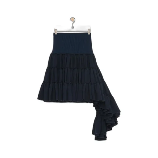 Ruffled skirt in silk