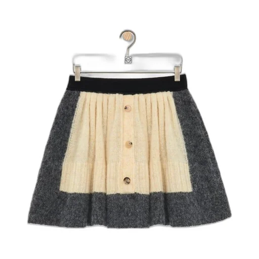 Skirt in wool