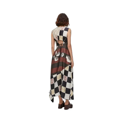 Cut-out dress in silk
