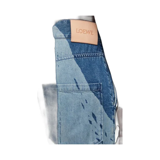 Baggy jeans in denim