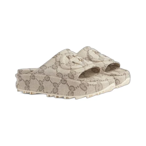 Women's slide sandal with Interlocking G