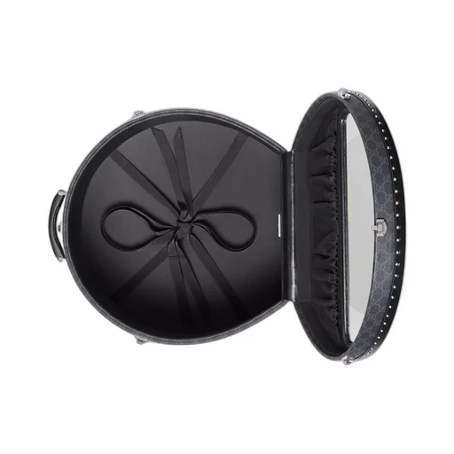 GG hat case