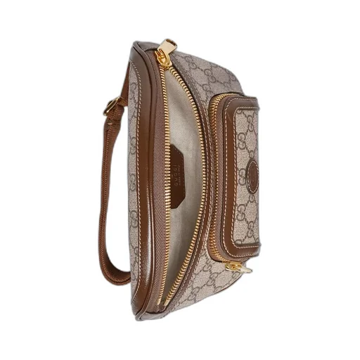 Belt bag with Interlocking G