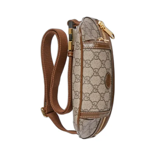Belt bag with Interlocking G