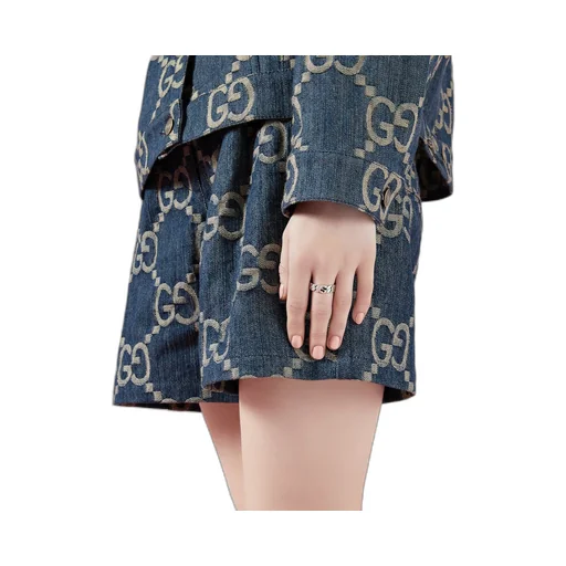 Wide Gucci Interlocking ring
