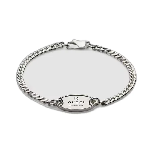 Trademark chain bracelet with tag