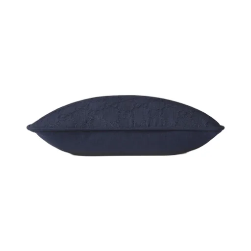 GG viscose cushion