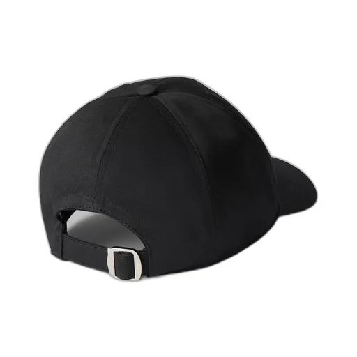 Cotton baseball hat with embroidery
