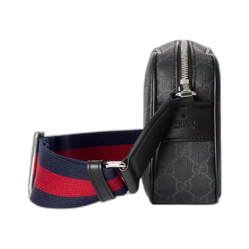 Gg Supreme Zipped Messenger Bag